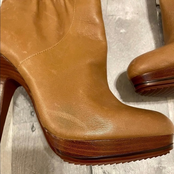 Michael Kors New leather slouchy boots - Picture 5 of 8